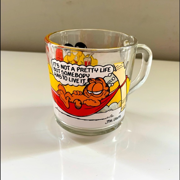 50 s spotted white pitcher and mug set White and Big Black Dots Mug and Saucer Bundle Mongo Mug (12oz) and 6